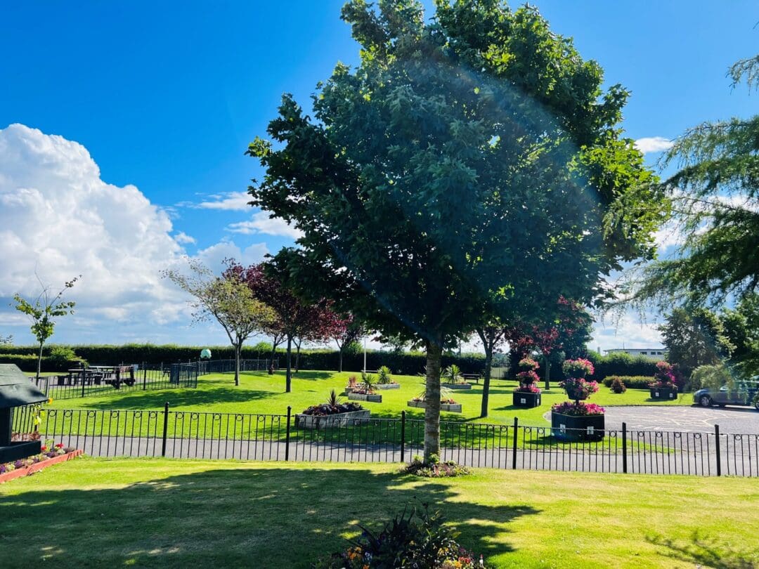 A scenic Photo of Woodhouse Park