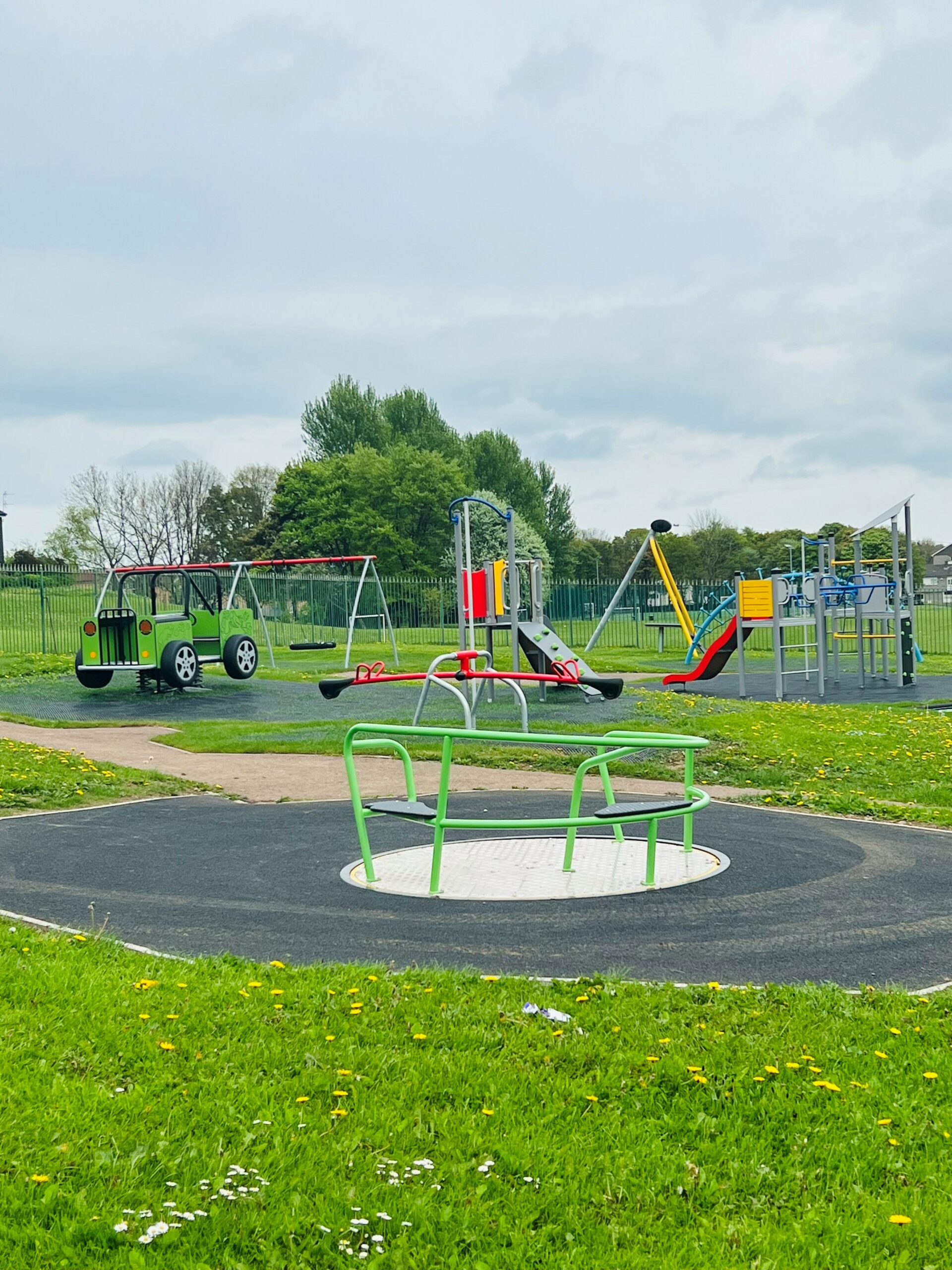 A Photo of play equipment at Oakerside Drive